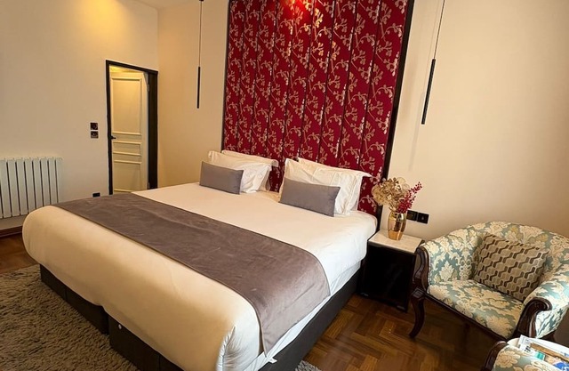 Oban Family Escape: Stroll Promenade, Explore Castles & Island Ferries