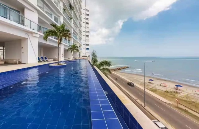 Beachfront Duplex, Magical view of cartagena