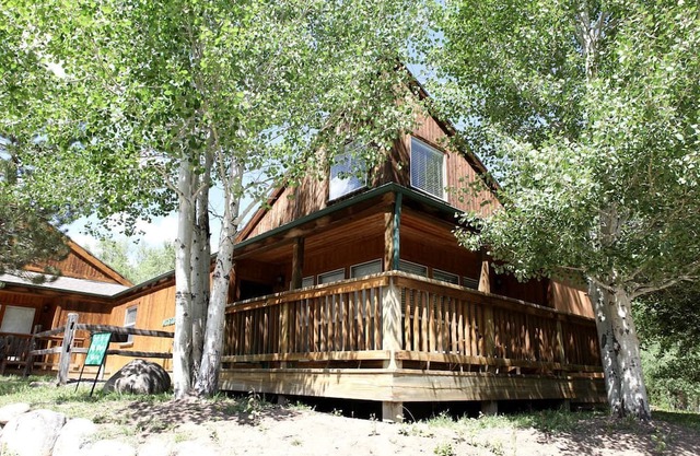 Weekend Getaway for Outdoor Recreation near San Isabel Forest in Colorado
