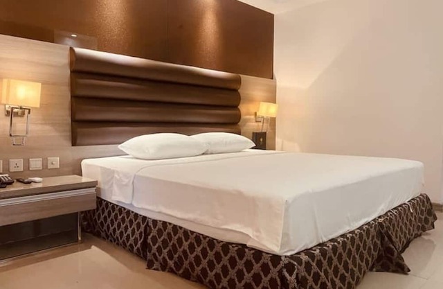 Prime Asia Hotel Deluxe Standard Room