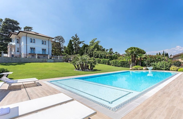 Villa Angela - Two Bedroom Apartment, Sleeps 4