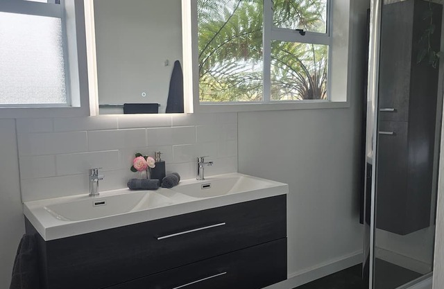 Livingstone Retreat is perfect for family's & large groups to relax & enjoy!