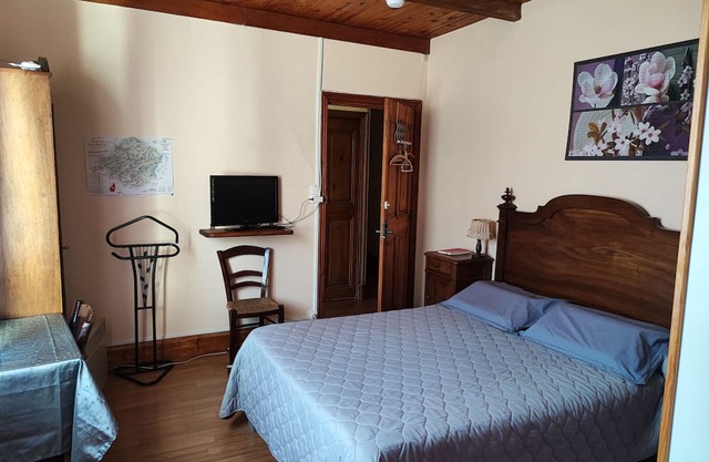 Holiday Home 'Coté Rue' with Shared Terrace, Shared Garden and Wi-Fi