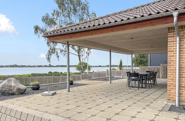 Lovely home in Sunds with house sea view