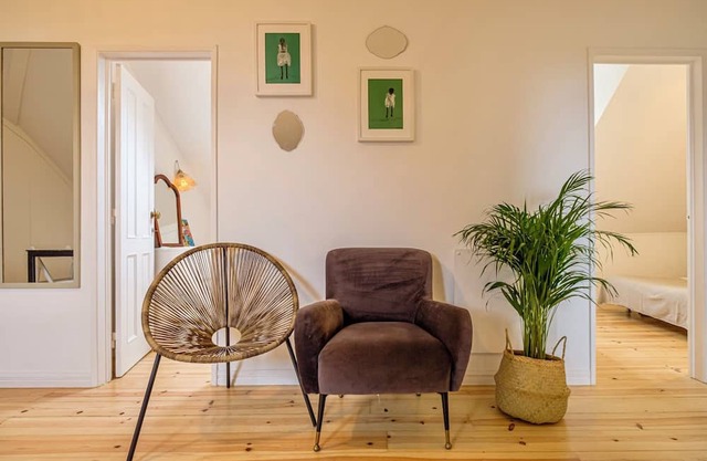 Sintra Cosy Apartment by refuge® holiday homes