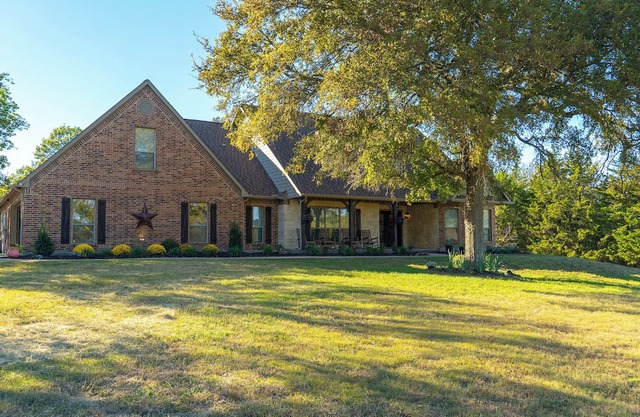 Spacious 4BR Anna Getaway | Patio, BBQ & Views