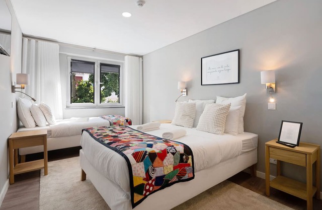 Room 'Suite Tripla - Infante' with Shared Terrace and Wi-Fi