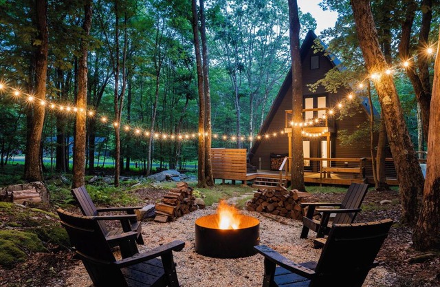 Wanderlust A Frame - Lake/Beach/Golf/Pool/Trails in Alpine Lake