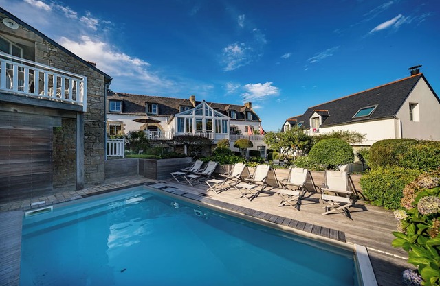 Villa Kerisper - Sleeps 45