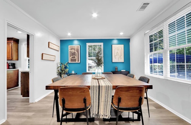 Large Retreat with Hot Tub + Big Yard, Sleeps 16!