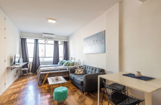 Downtown Studio - 2 people