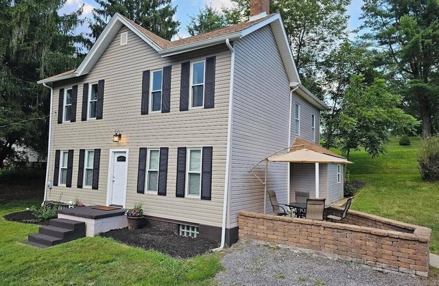 Updated 4BR, 3 BA Farmhouse w/Bonus Room – Walk to trails