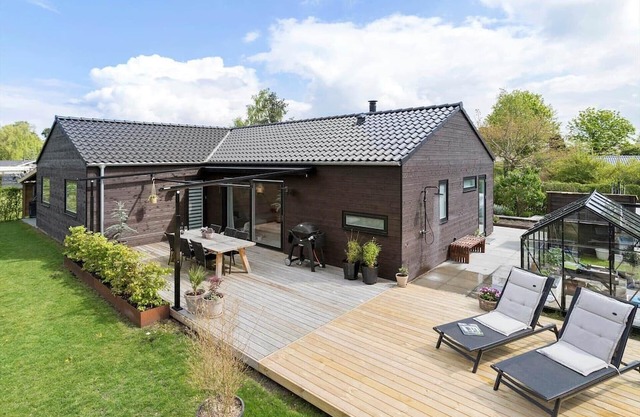 30015 Malling - Morbærvænget 13