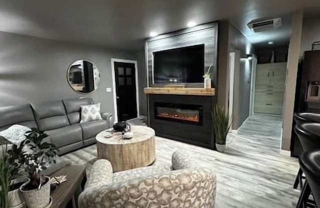 Oasis in the City - 2 Bdrm Condo