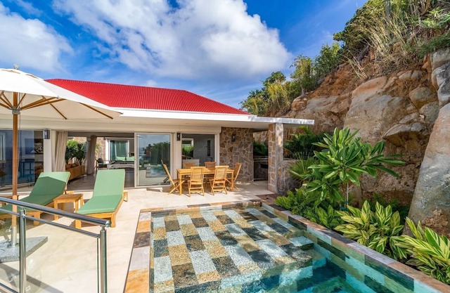 Superb Sea Views Villa with Amazing Amenities