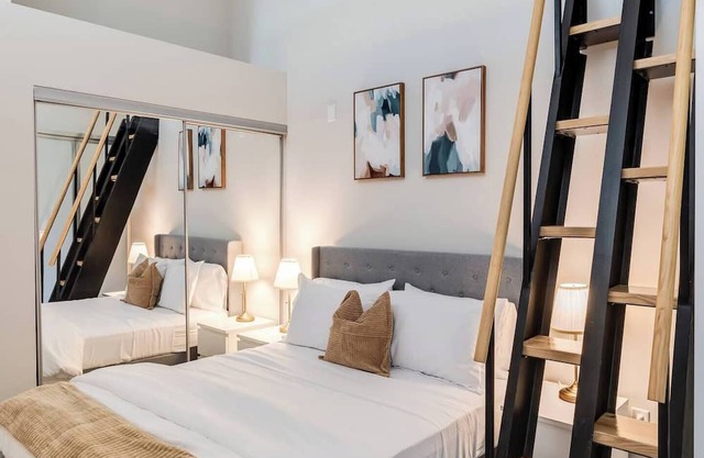 CBD, OTR 1BR, Gym, Pool, 5 mins walk to stadiums