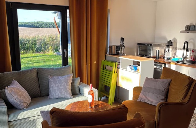 Oasis of peace between two lakes