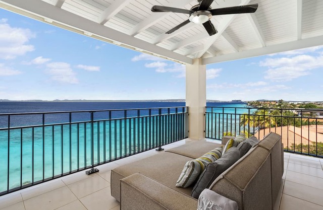 Oceanfront Penthouse w/Sandy Beach & Pool - RARE FIND on Bonaire!