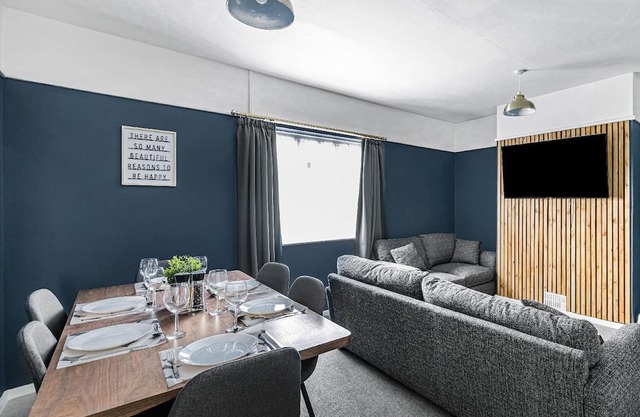 Holiday house Peasenhall for 1 - 9 persons with 4 bedrooms - Twin house