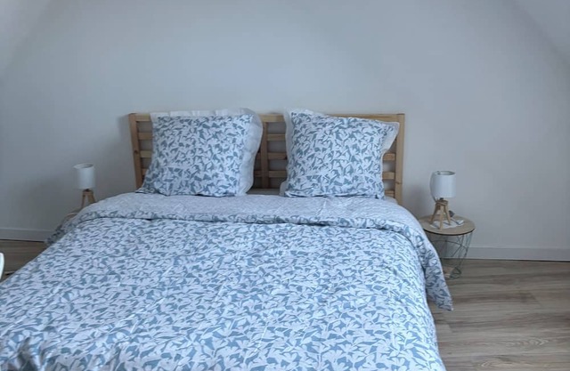 Charming 9-bedroom house with AC and WiFi in marvelous Récourt