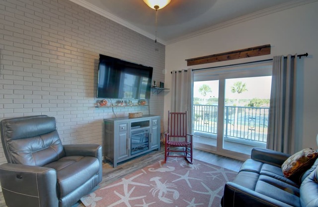 El Matador 625 - FREE TICKETS! Your stay includes free tickets to many area attractions!