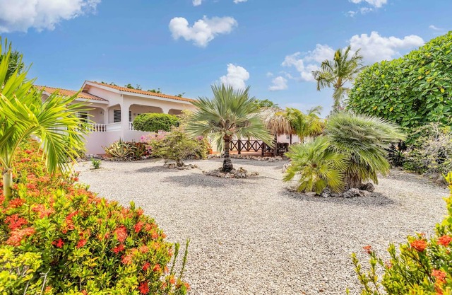 Villa Bon Bonaire - Luxurious, Spacious, Private