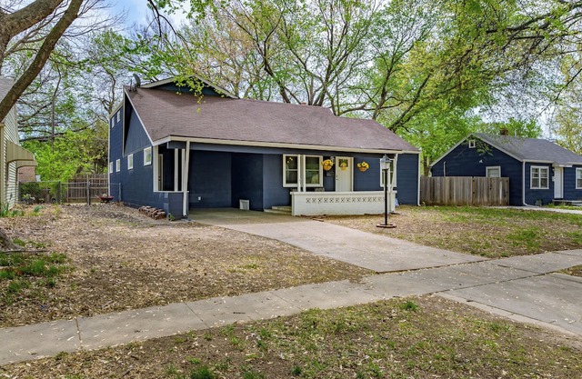 Entire 3 bedroom 2 bathroom in Wichita, KS