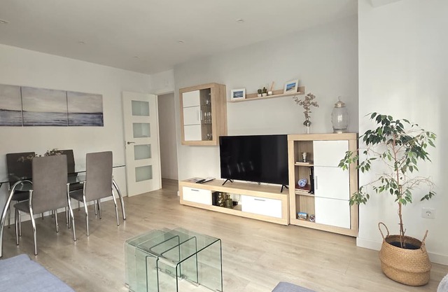 1A139 Apartamento en pleno centro de Gijón al lad