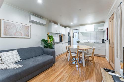 Central Castlemaine studio on steam train line