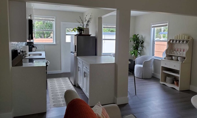 Delray Beach House | 5 Min Walk to the Ave 5 min Drive to the Beach! Pet friendly!