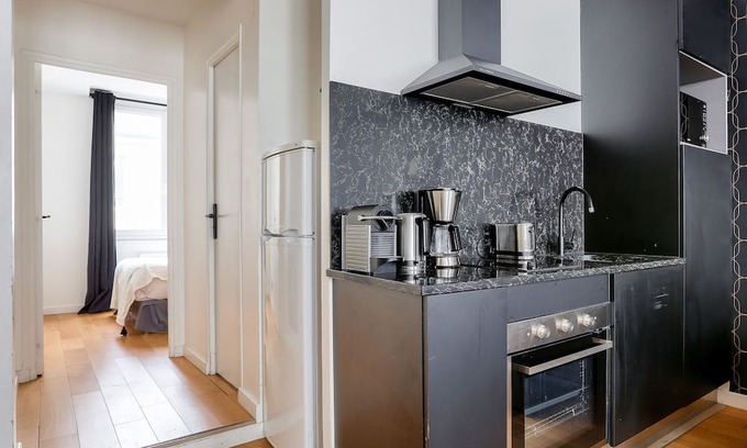 Bonne-Nouvelle Apartment | Urban Flat 96 - Pretty Parisian Flat near Montorgueil