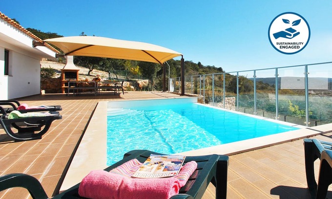 Loule Villa | EXCELLENT TRADITIONAL VILLA WITH PRIVATE POOL, AC, AND BEAUTIFUL VIEW