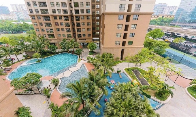 Trung Hoa Nhan Chinh Apartment | Vinhomes D'Capital Paradise Apartment