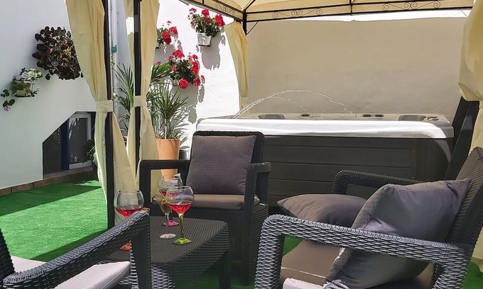 Galdar House | Casa Arte Guesthouse Camino Gran Canaria