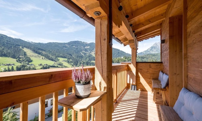 Muehlbach Am Hochkoenig House | Holiday house Mühlbach am Hochkönig for 1 - 13 persons with 5 bedrooms - Holiday home