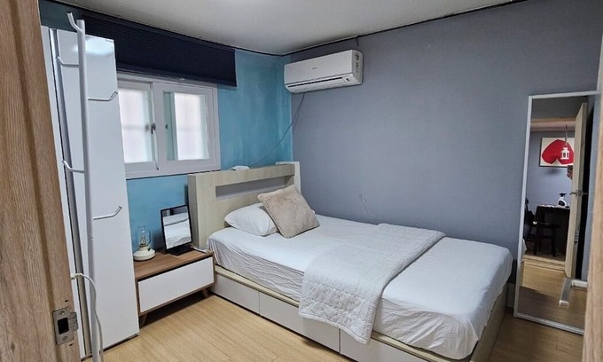 Seongsan-dong House | 5 minutes to the Yeontral Park! 1-Story 3R Unique House