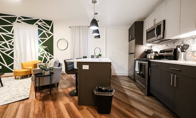 Brewerytown Apartment | Imagine a stylish escape in Glenwood, the epitome of urban luxury