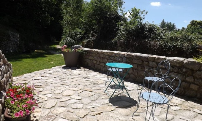 Parlan Cottage | Gite Parlan, 1 bedroom, 2 persons