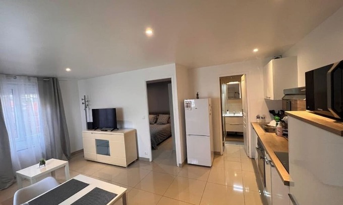 Pontault-Combault Apartment | Holiday rental near Disney