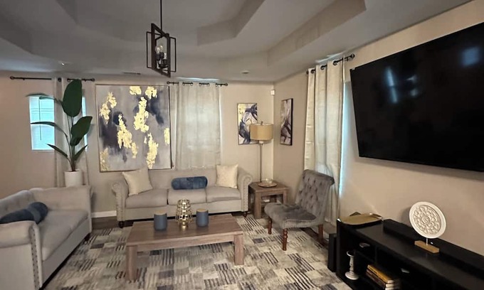 Sylvan Hills House | Cozy chill spot 3 bedroom house 2 full bath . In the heart of the city.