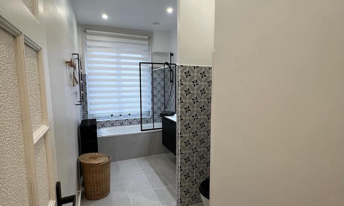 Poincare - Foch - Anatole France - Croix de Bourgogne Apartment | appartement familial pour 6 personnes
