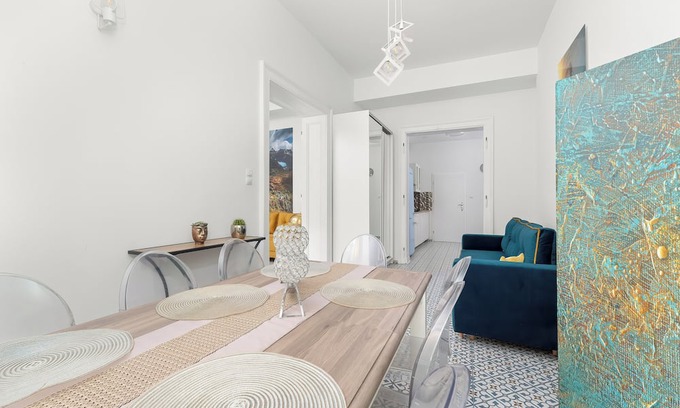 Bytom Apartment | Yellow Apartment in Bytom by Renters