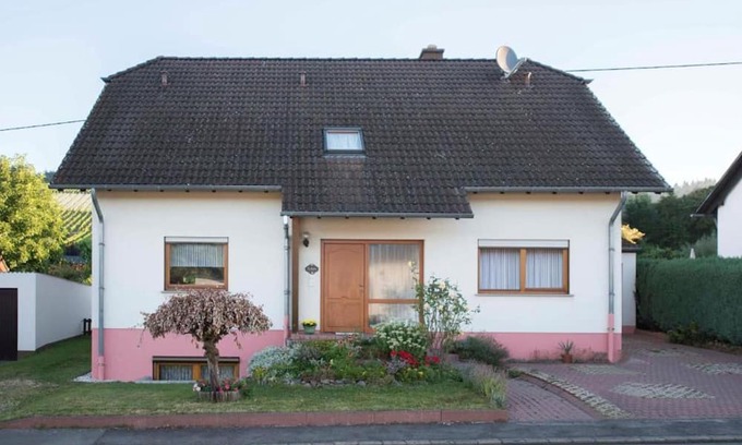 Niedermennig Apartment | Vrbo Property