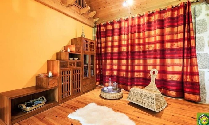 Prondines House | A L'orée du Bois - Prondines