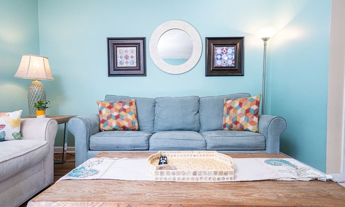 Destin House | Townhome w Pvt Beach access & free 2 chair set up