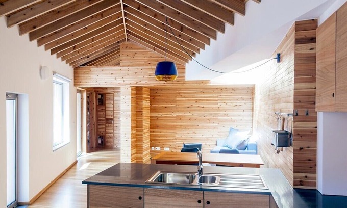 Horta Apartment | Relaxing Beachside 3 Bedroom Apartment