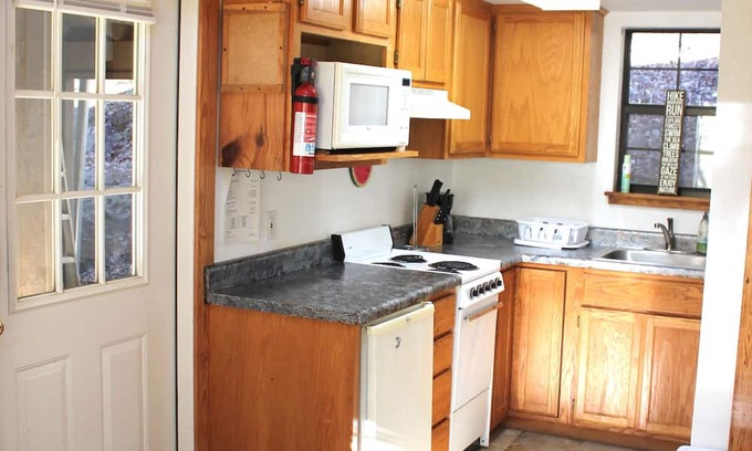 Huntsville Apartment | Two Bedroom Tiny Home in the heart of the Ozark Wilderness