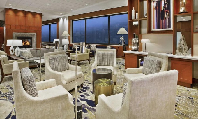 Old Port House | Portland's Waterfront Gem: Indoor Pool | Breakfast | 24h Fitness Center | Pet-Friendly