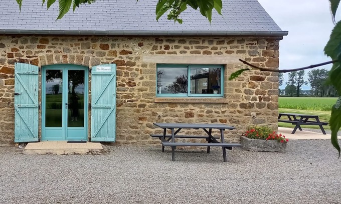 Roz-sur-Couesnon House | Vrbo Property