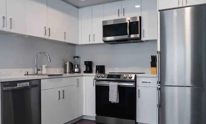 Civic Center Apartment | Vrbo Property